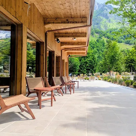 Amza Mountain Retreat 4* Valbone