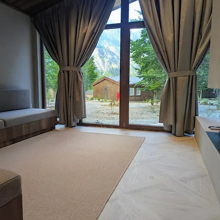 Amza Mountain Retreat Valbone